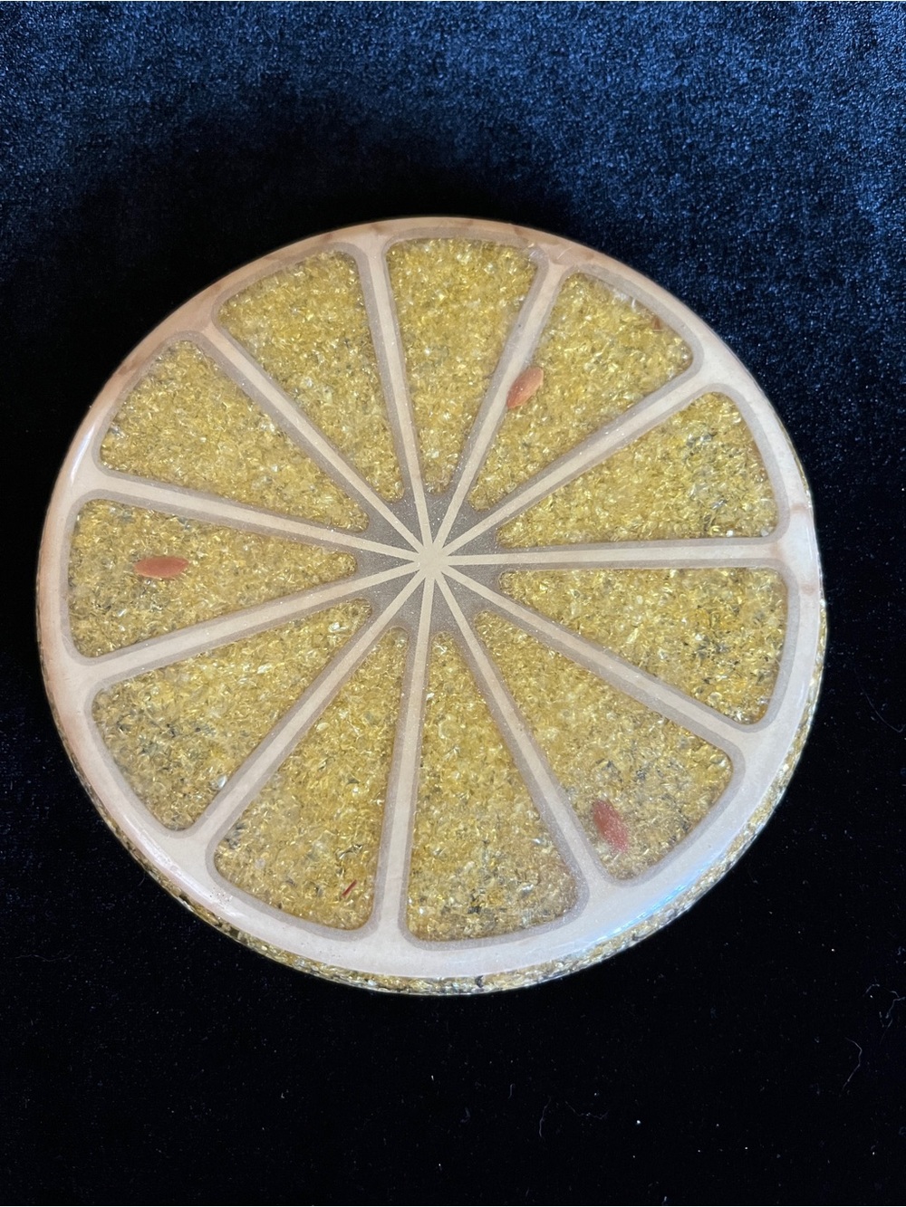 VINTAGE 1960S LUCITE Lemon TRIVET BY WONDERMOLD INC 5.5" Read